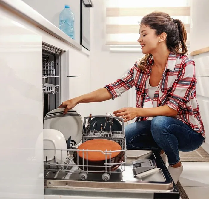 خرید و قیمت ماشین ظرفشویی ال جی 14 نفره 612 رنگ نقره ای مدل DFC612FV گروه تجاری ایران ال جی